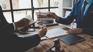 Lawmeeting Adobestock 603556988 (1)